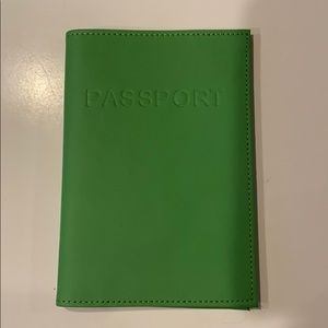 NWOT Passport Cover